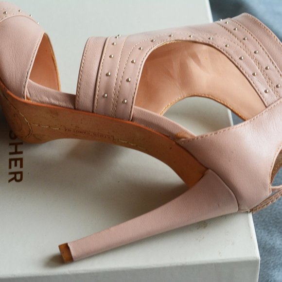 Vince Camuto Nude Tie Back Sandals - Picture 7 of 9